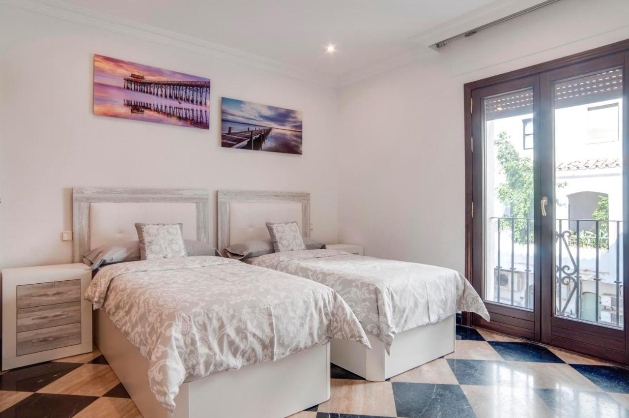 218 Puerto Banus Marbella Front Line 270 Meters Apartman Kültér fotó